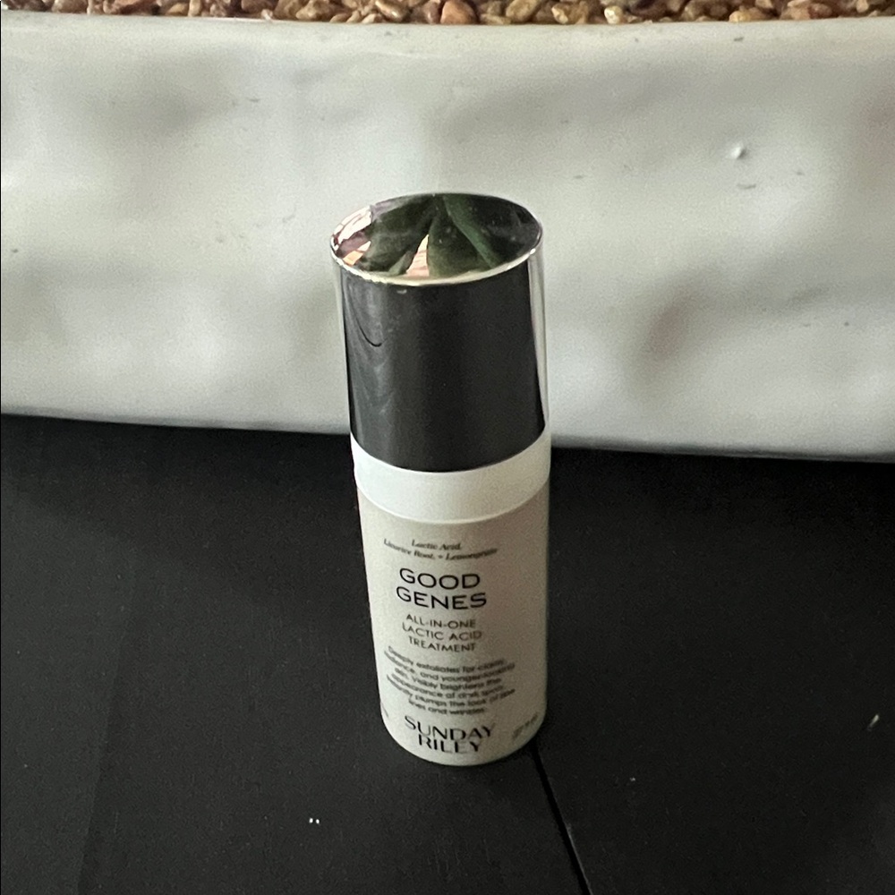 NEW SUNDAY RILEY Good Genes Lactic Acid Treatment - Authentic